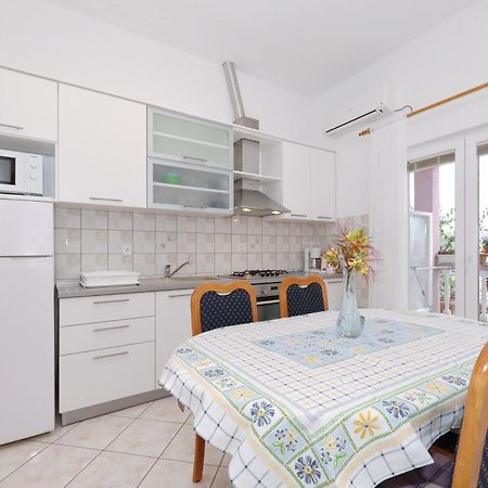 Villa Rajna Starigrad Paklenica Habitación foto